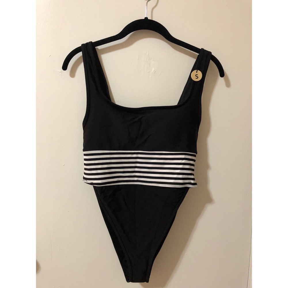 NWT High Cut One Piece Swimsuit Forever21